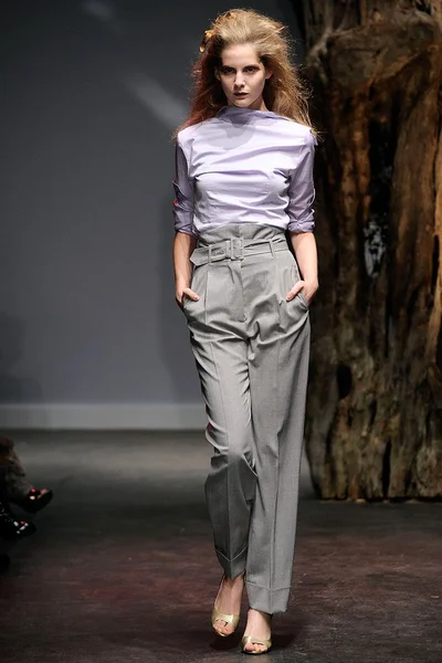 Look 5
